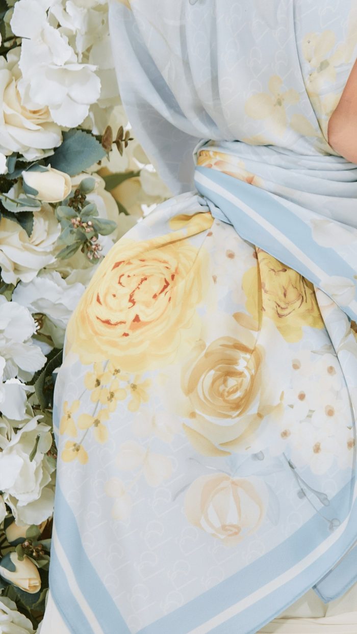 Tulin x Roos Scarves: Ice Golden - Image 6