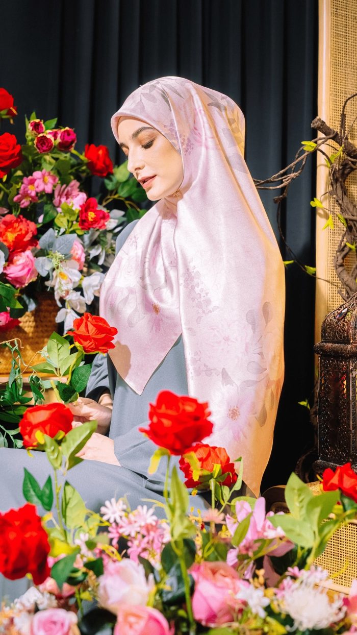 Tulin x Roos Scarves: Primrose Freedom - Image 7